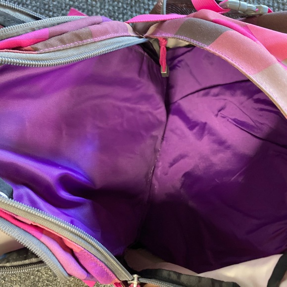 The North Face Wasatch Backpack Book Bag Plaid Pink - Picture 4 of 7